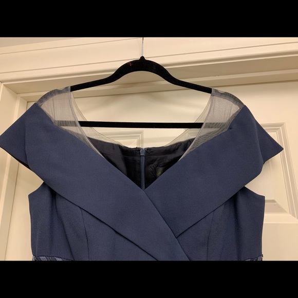 Worn once Size 12 Mother of the Bride Gown! - Picture 4 of 7